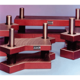 D97 - Rectangular die sets with rear pillars and ball bearing guides